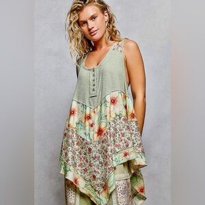 💖Hello Gorgeous! POL Round Neck Ribbed Tank w/Woven Print Patch - Powder Olive